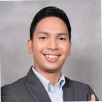 Ryan R.