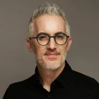 Jascha Kaykas-Wolff