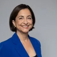 Janis Naeve