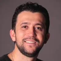 Raul Santana