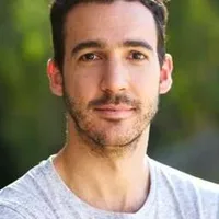 Simón Borrero