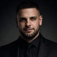 Flávio Oliveira