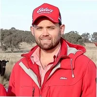 Daniel Lewis