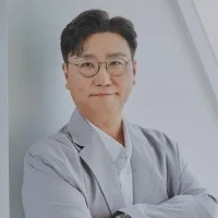 Taekkyung Lee