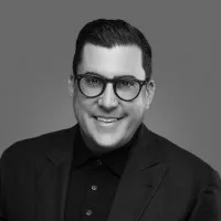 Andrew Singer