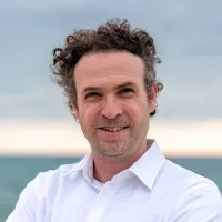 Lior Elkan