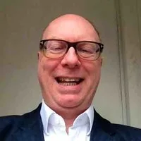 Martin Glen