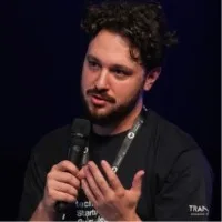 Daniel Teixeira