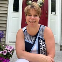 Nancy Lombart